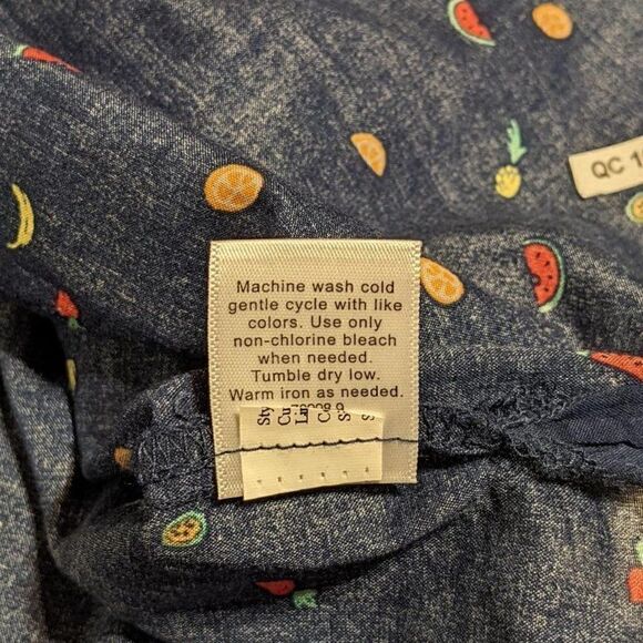 šNWTāST JOHN'SĀ BAY NAVY BLUEāSHORTāSLEEVEāBUTTONāUPāBLOUSEā-āSMALL - Picture 7 of 8